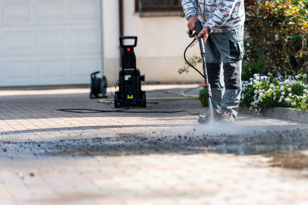 Best Sidewalk Pressure Washing  in Cleveland, TX